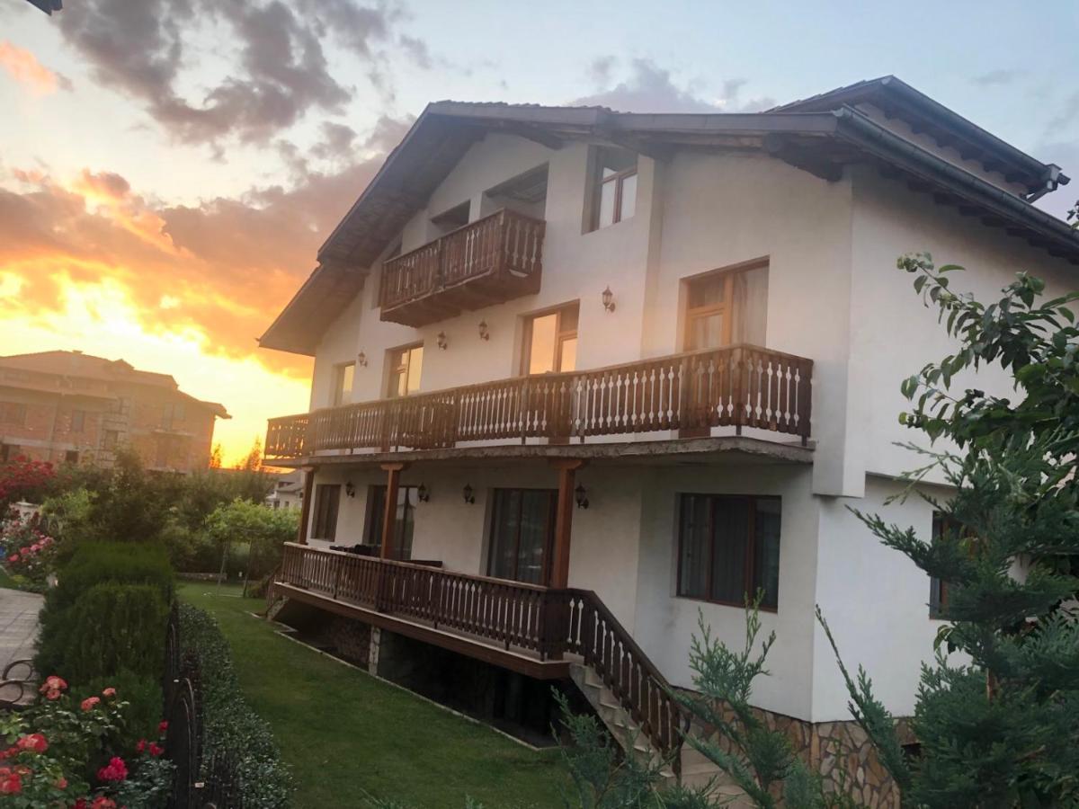 Guest House Stoyanov 班斯科 外观 照片
